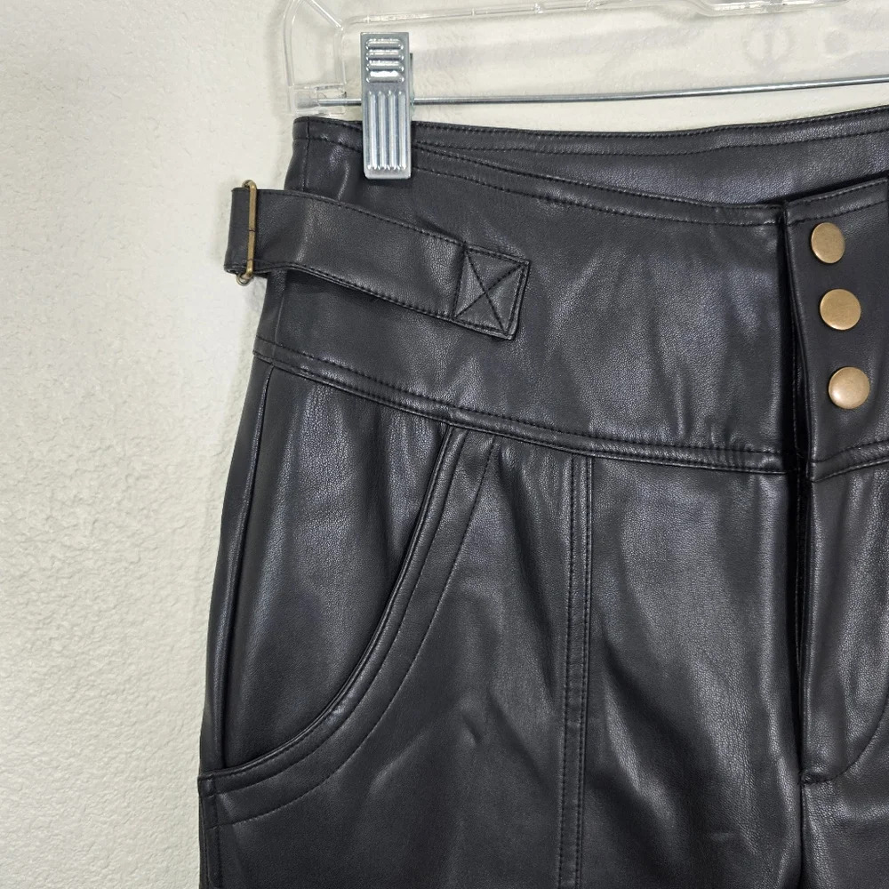 Young Fabulous & Broke Highrise Black Faux Leather Pants Straight Leg Size Small - Picture 3 of 10